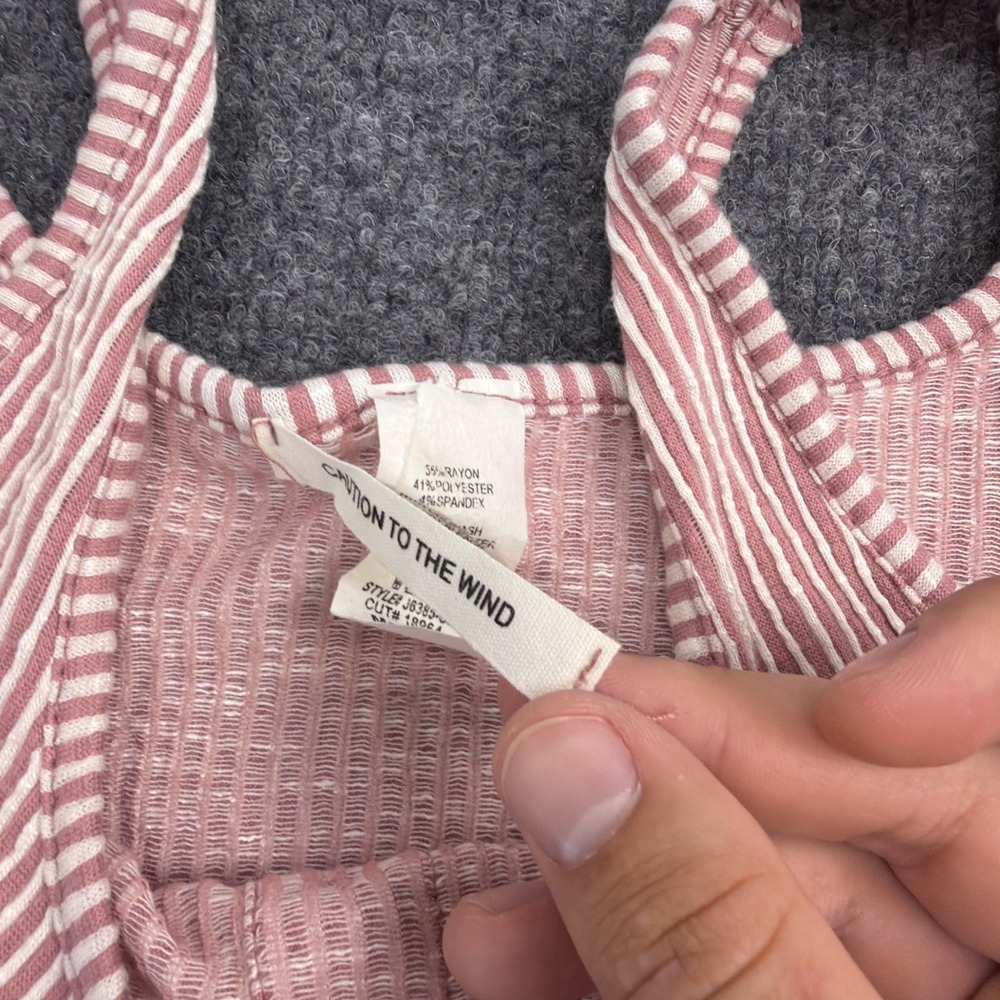 Caution To The Wind Striped Tie Romper Shorts Size Medium Pink And White USA - Picture 5 of 8